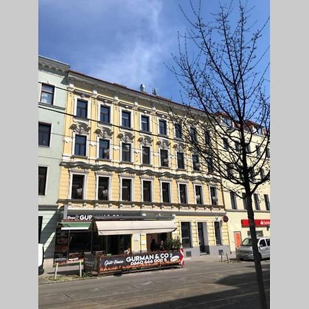 Gemuetliche Wohnung Wien Stadthalle Esterno foto
